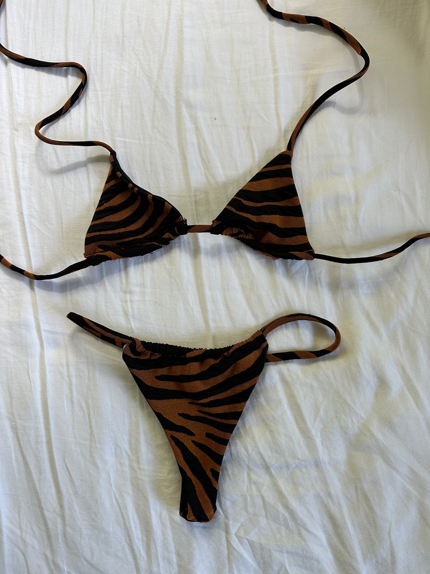 tigre triangle top
