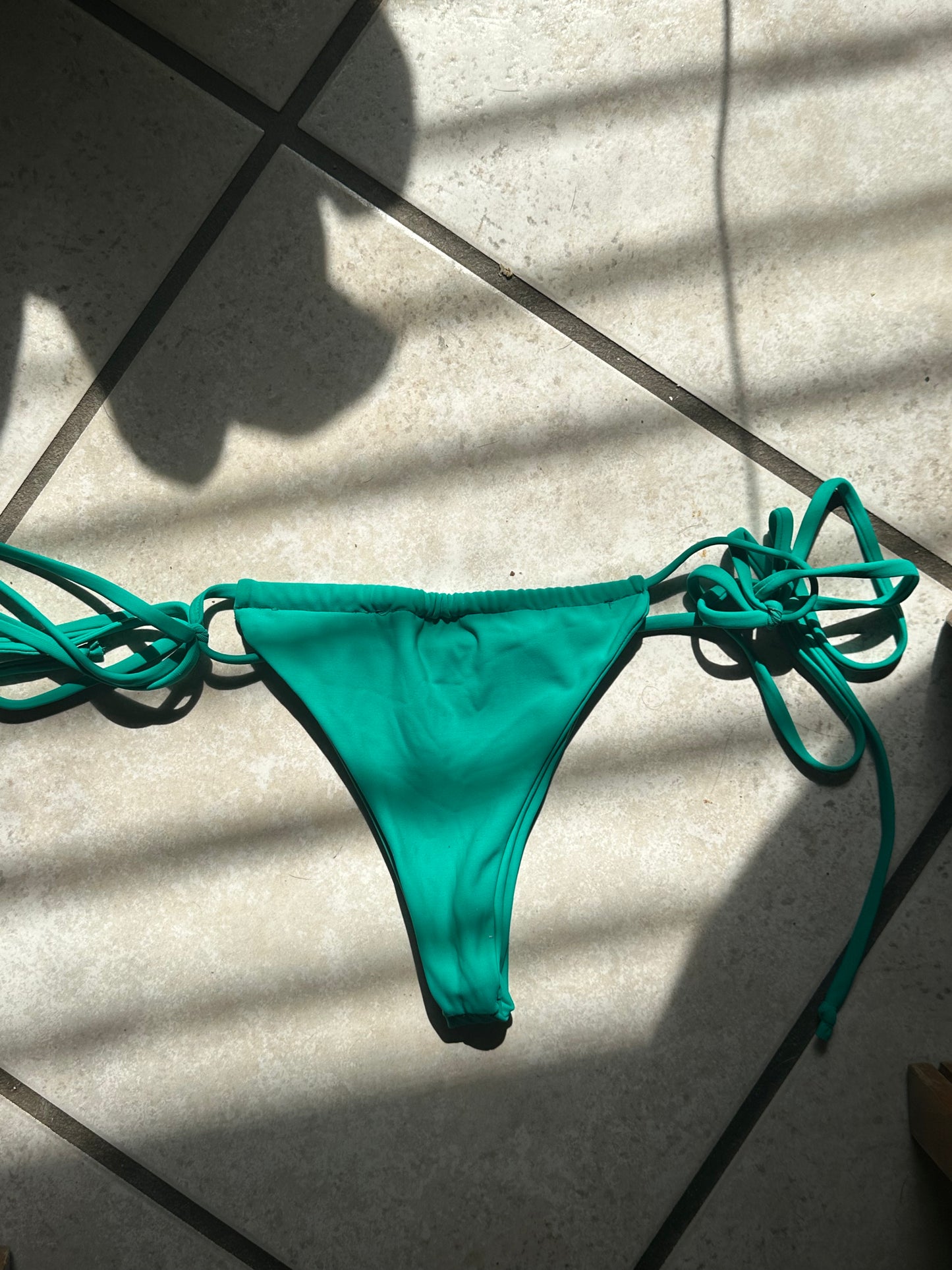 Lucky slide bottoms