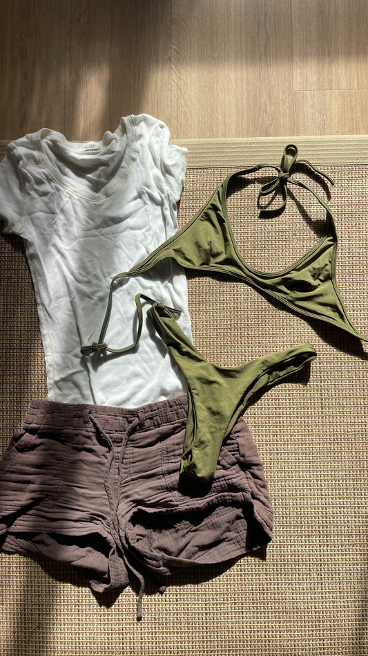 Olive plunge top