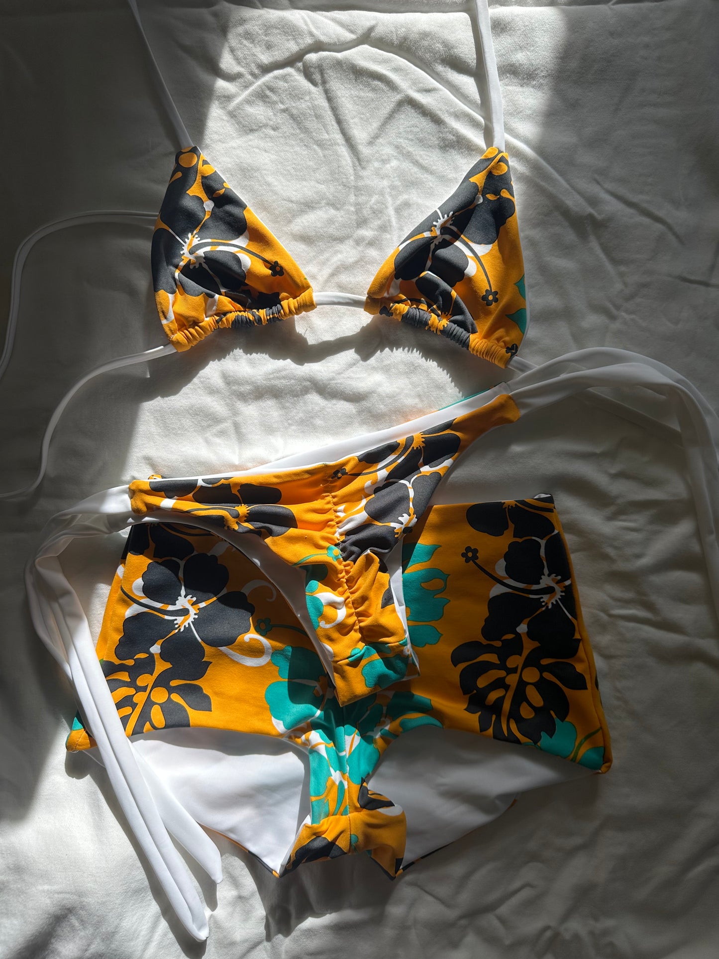 Amber Lowrise Bottoms