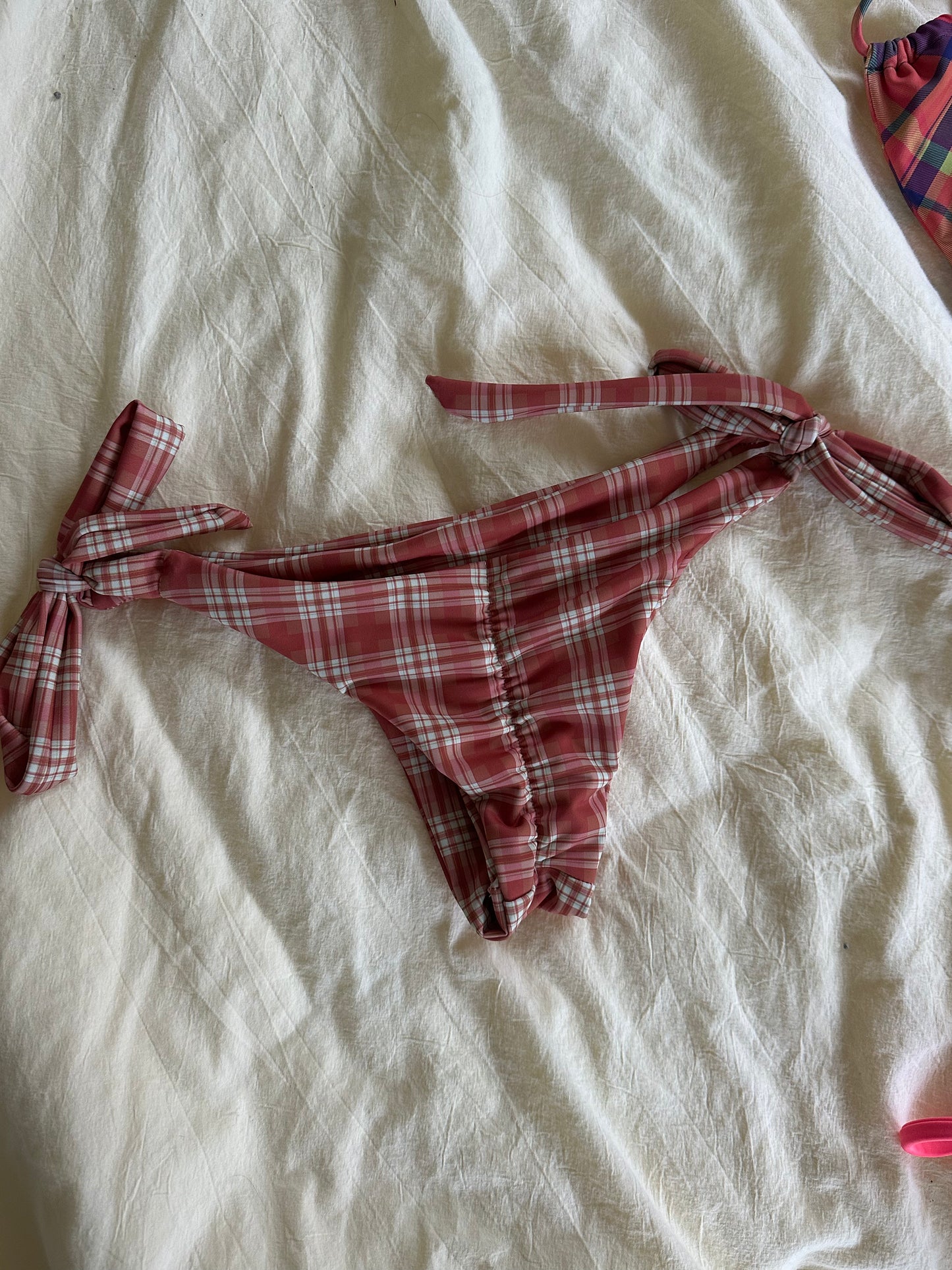 Ruby lowrise bottoms
