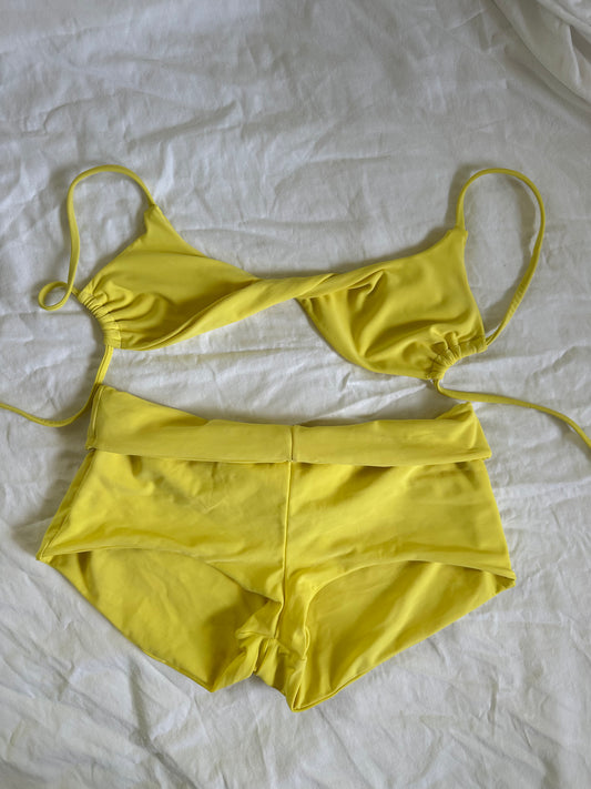Goldie back tie top