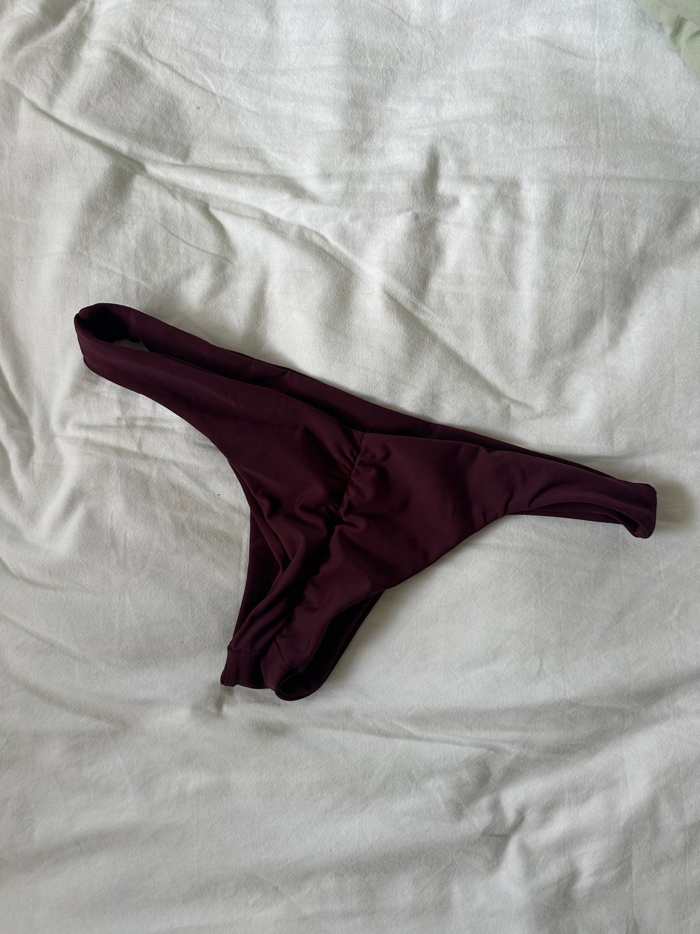Stacy low bottoms